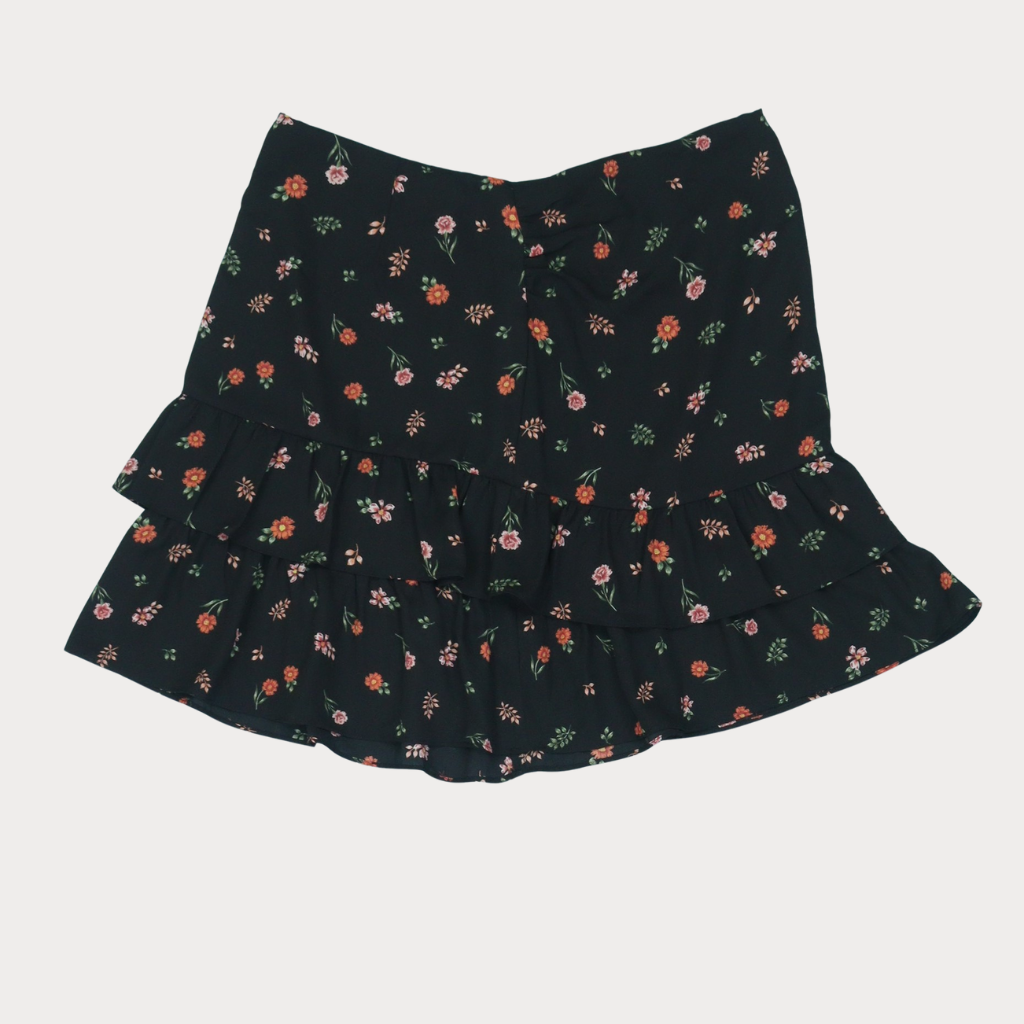 Ladies' Mini Skirts - Crème