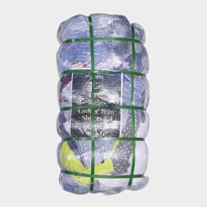 Ladies' Denim Shorts 3/4 - Grade A